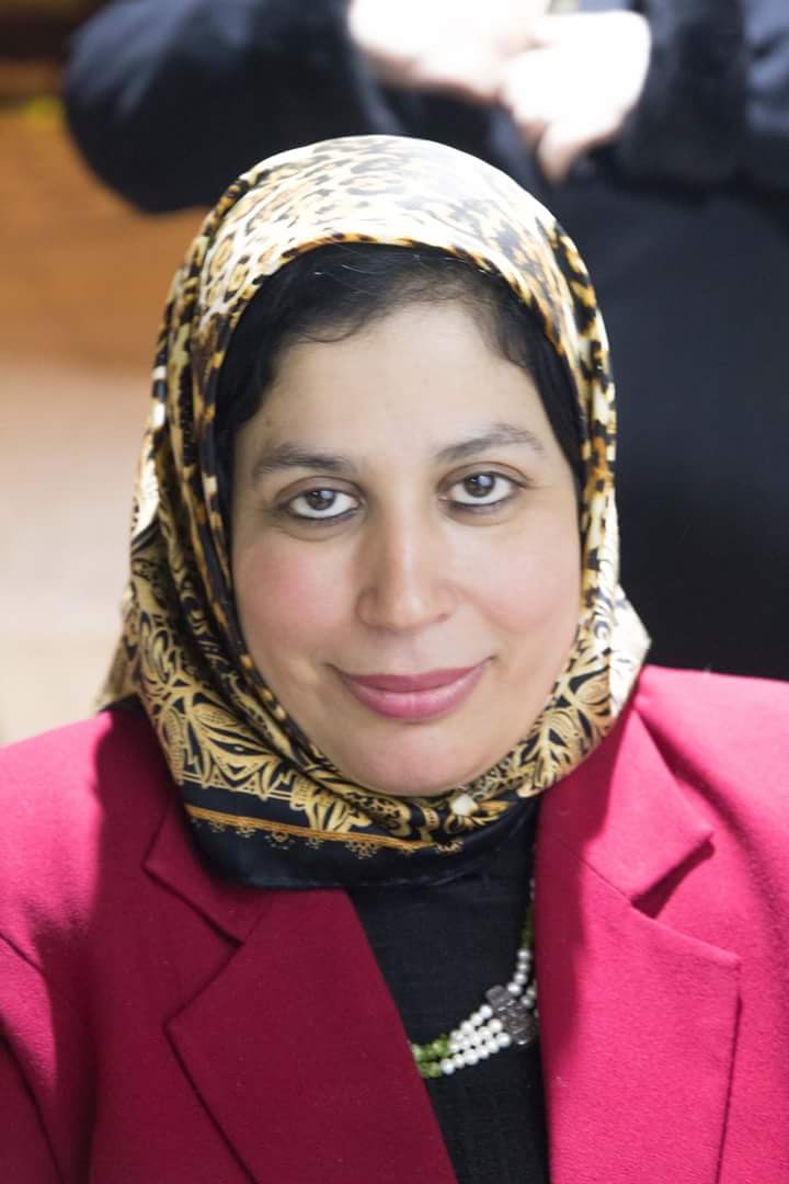 اسماء الحسيني 